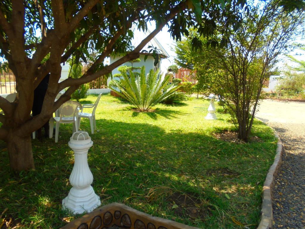 White Rose Lodge ลิฟวิงสโตน ภายนอก รูปภาพ